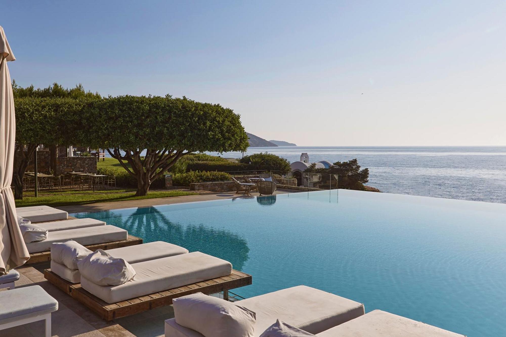 Resort St. Nicolas Bay &